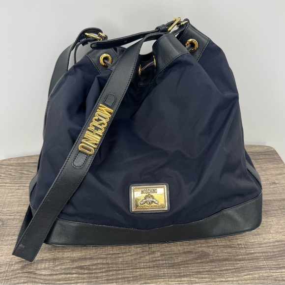 Moschino Vintage Bucket Redwall Nylon Navy Blue Shoulder Bag Crossbody - Picture 3 of 14